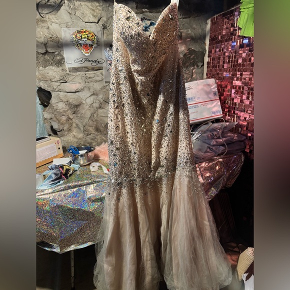 Formal - Picture 2 of 4